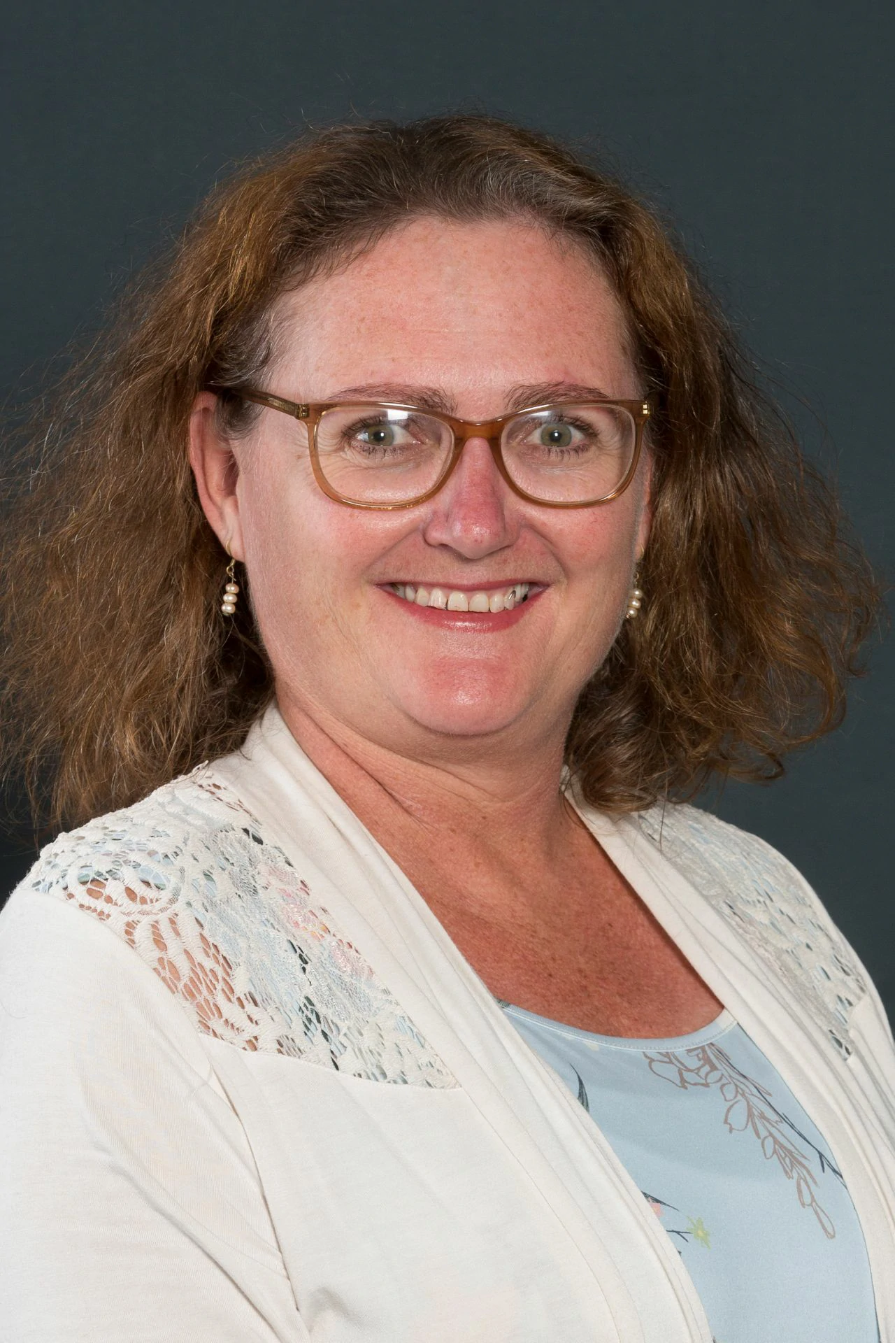 Mrs K Bezuidenhout